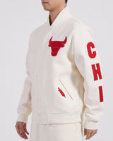 Pro Standard - Chicago Bulls Triple Tonal Varsity Jacket - Eggshell / Red