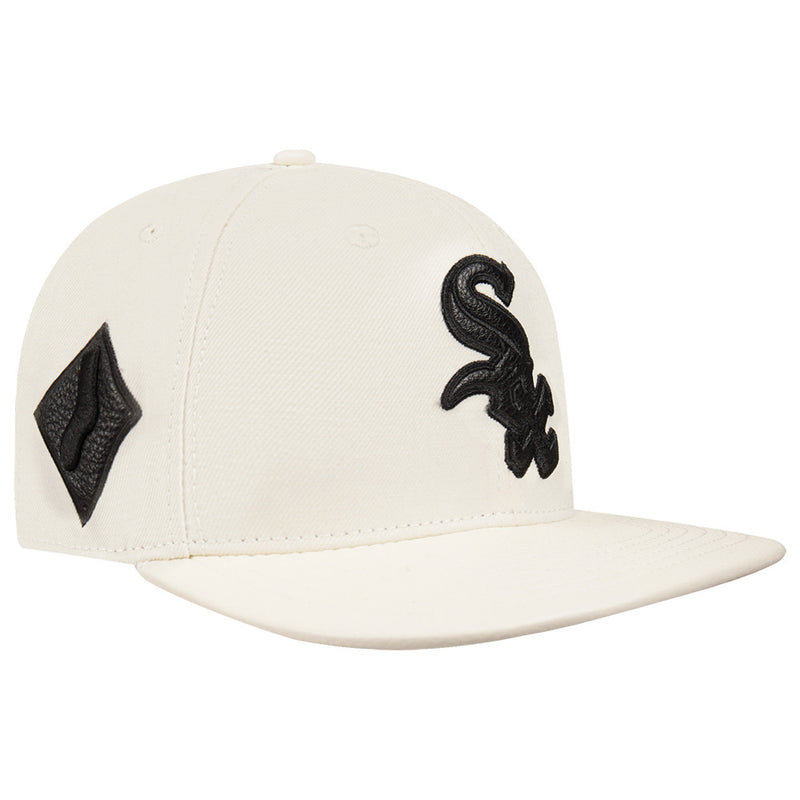 Pro Standard - Chicago White Sox Triple Tonal Primary Logo Strapback Hat - Eggshell / Black