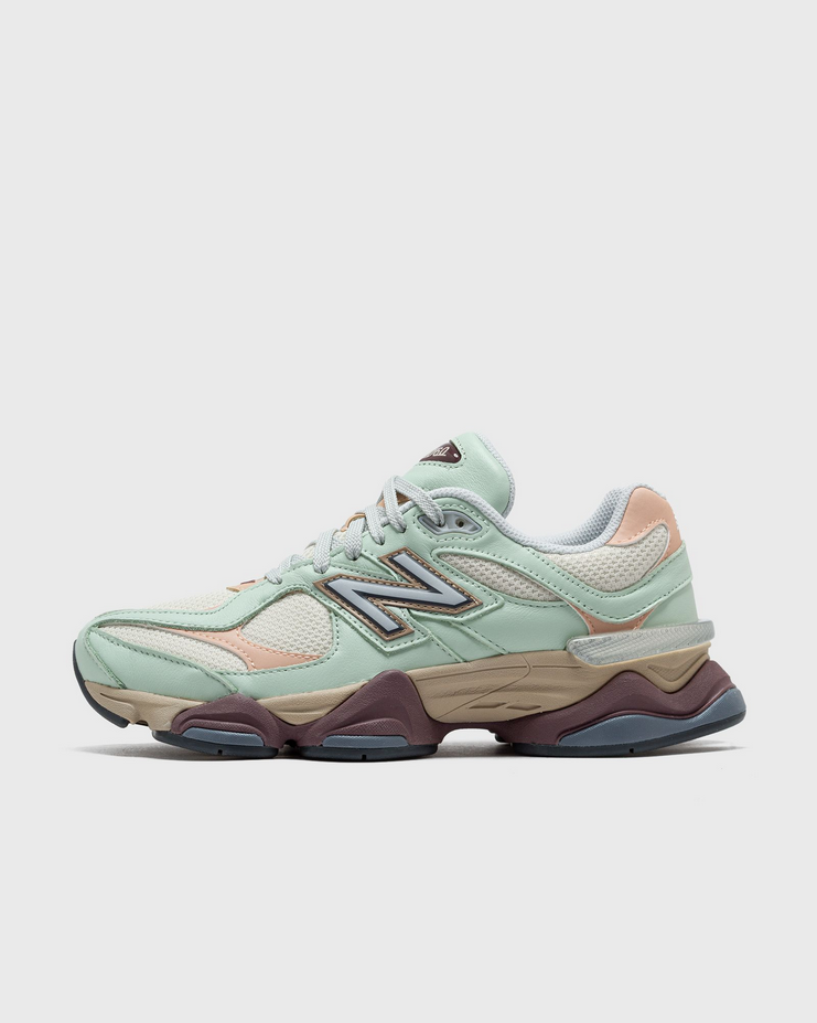 New Balance 9060 -Clay Ash / Linen/ Dark Vintage Rose